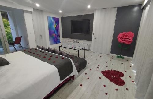 La Calera Casa | Mirador samsara Suite Luxury Tina vista a la montaña