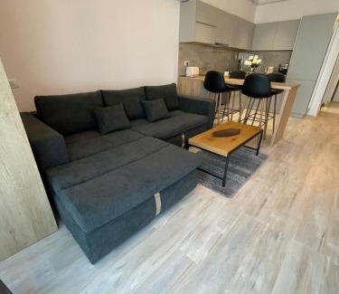 Constanta Apartamento | Mirage Sea Breeze Apartment