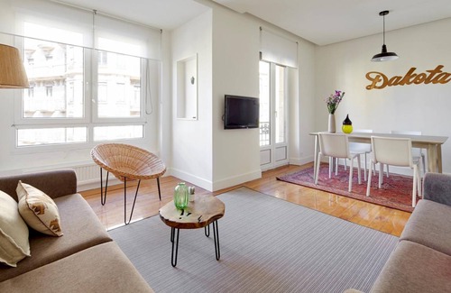 Gros Apartamento | Mirakruz H by FeelFree Rentals