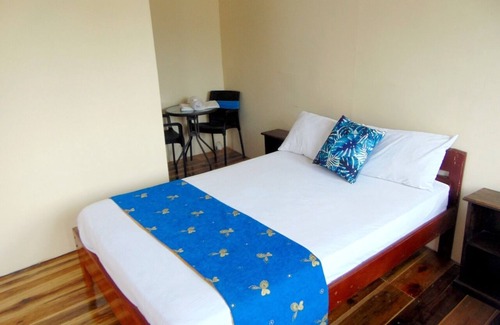 Pedernales Cabina | MIRAMAR LODGE
