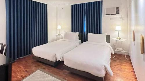 Bagong Lipunan Ng Crame Apartamento | MiraNamin Nest KAMANTIGI Room in Unique Historic Home - Garden Access, Shared Kitchen, Pet Friendly with a Fee