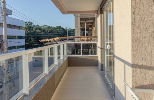 Ze Amandio Apartamento | Mirante de Bombas: Apto a 5 minutos da Praia P1001