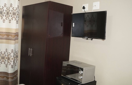 Greater Johannesburg Metropolitan Area Cama Y Desayuno | Miraton Eastgate Suites