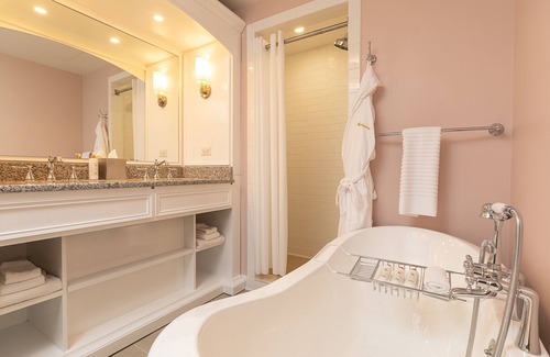 Rhinebeck Village Business District Hotel | Mirbeau Inn & Spa