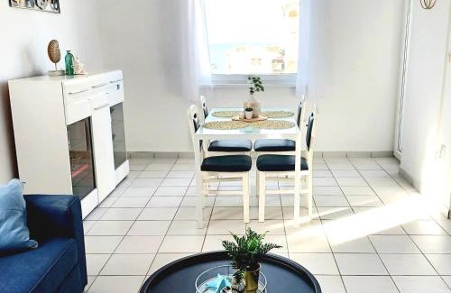 Novalja Apartamento | Mirela modern apartment near the beach, Novalja