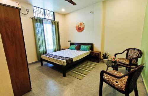 Jorhat Apartamento | Mirelin By The Burrow Retreat