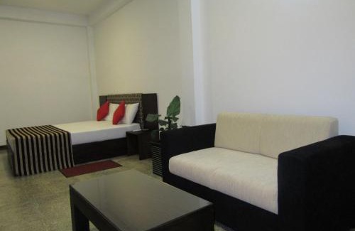 Yatiyantota Hotel | Miridiya Resort