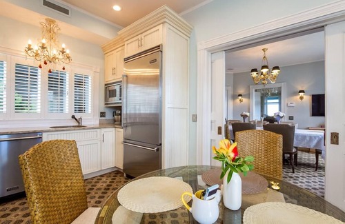 Narragansett Pier Casa | Mirimar - High-End Elegant Victorian Estate in Narragansett Pier