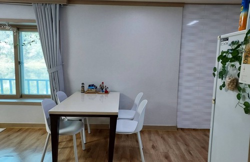 Anseong Casa | Mirinae Lakeside Marine Villa