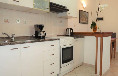 Zupanici Apartamento | Apartamento Mirjana (LBN312) en Labin - 3 personas, 1 dormitorios