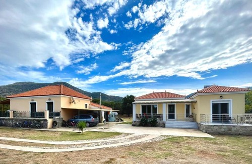 Petra Casa | Mirka's little farm