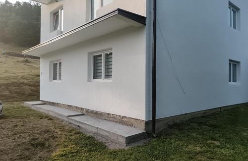 Bajina Basta Casa | Mirni Raj