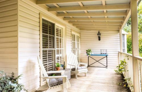 Burrawang Casa | Mirrabooka Burrawang