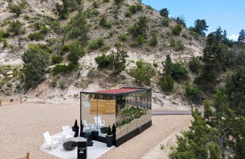 Orderville Casa | Mirror House Overlook at East Zion Resort