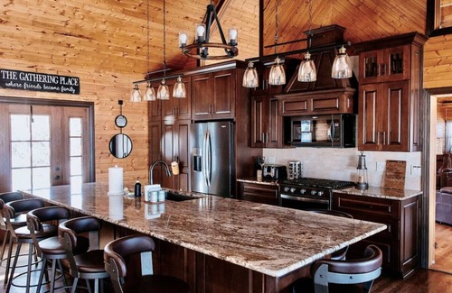 Guilford Casa | Mirror Lake - Rare private lake!