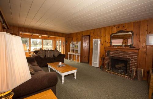 Bend Casa | Mirror Pond bungalow