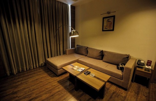 Sector 17 Hotel | MISAKI HOTEL