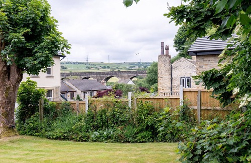Thornton Cabaña | Mischa Cottage