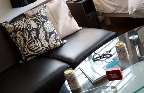 Onna Apartamento | Mishuku Onna 301