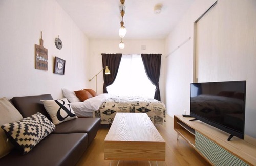 Onna Apartamento | Mishuku Onna203