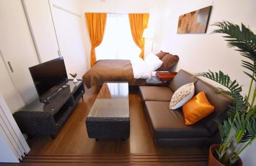 Onna Apartamento | Mishuku Onna302