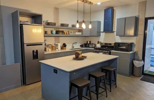 Managua Casa | Mission House, sleeps up to 20