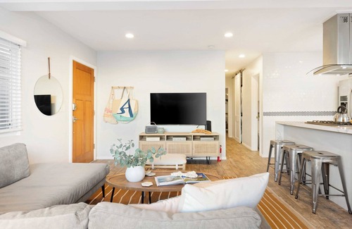 Point Loma Casa | Mission Point 1 by Avantstay San Diego Beach House w/ Huge Patio & Fire Pit Walk to Beach!