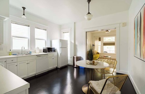 Mississippi District Casa | Mississippi Ave Compound | 7BR Sleeps 14