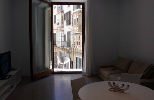 Sant Nicolau Apartamento | Missoni House. Lujoso apartamento en el corazón de Palma,Wifi, y A/C, calor, SKY