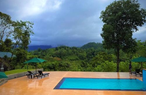 Nelluwa Casa | Mist of Sinharaja