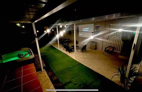 Rio Casa | Mistic River Nature + City in Beverly Hills Guaynabo | Pool + Parking