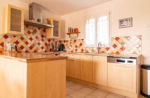 Regusse Casa | Mistral by Interhome