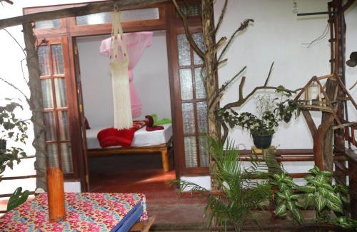 Ella Complejo | Misty Mount Resort