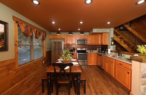 Gatlinburg - Pigeon Forge Chalet De Esquí | Misty Mountainside - Two Bedroom Chalet