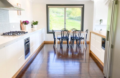 Mittagong Casa | Misty Pines 8 - A Relaxing Country Escape