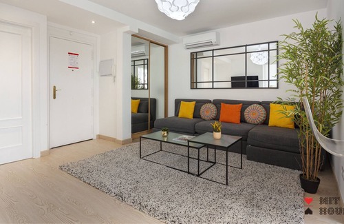 Cotos Apartamento | MIT House Chamartin Terrace en Madrid