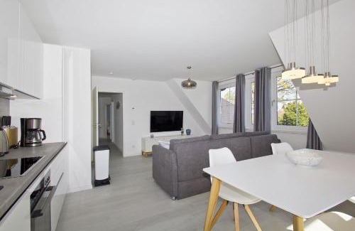 Gross Zicker Apartamento | mit Meerblick, gratis Nutzung vom AHOI Erlebnisbad und Sauna in Sellin - Haus Inselblick FeWo MEERrauschen