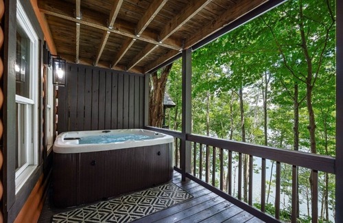 Allons Cabina | Mitchell Creek Marina Lodge 15