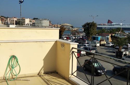 Lesvos Apartamento | Mitilene Harbour Watch