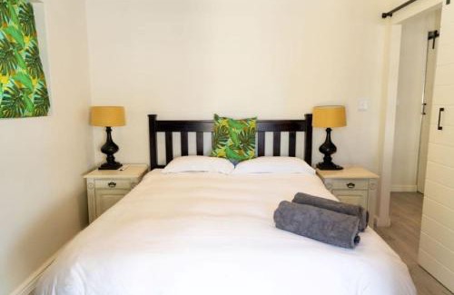 Koelenhof Apartamento | Mitre's Edge Orchard Suite