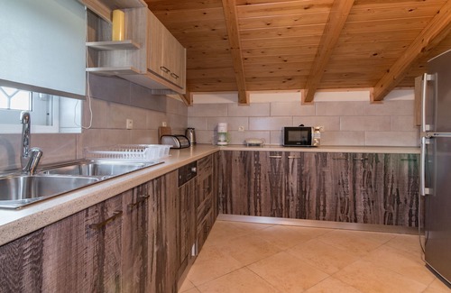 Lithakia Apartamento | Mitros 3 Bedroom Apartment