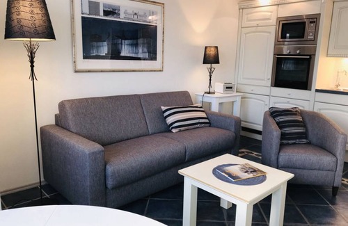 Westerland Apartamento | Mitten im schönen Westerland liegt in der 4. Etage die Wohnung "Friedrichstrasse"