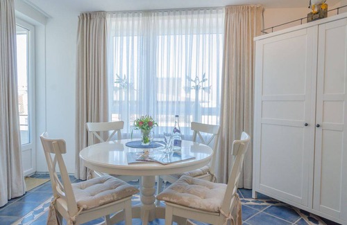 Westerland Apartamento | Mitten im schönen Westerland liegt in der 4. Etage die Wohnung "Friedrichstrasse"