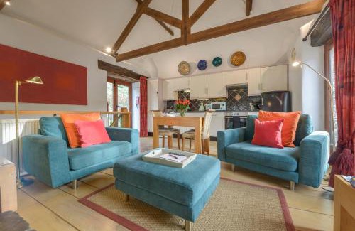 Kingsbridge Casa | Mixit Cottage