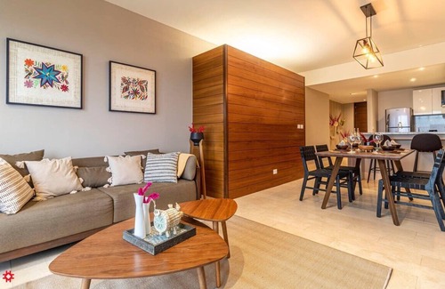 Granada Apartamento | Miyana by Kukun Summa