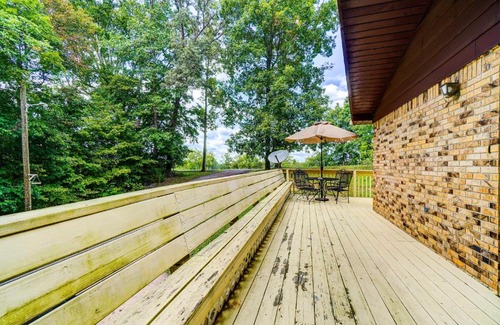 Albany Casa | MKs Retreat Less Than 4 Mi to Dale Hollow Lake!