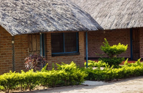 Senga Cabina | Mkunkhula Baobab Lodge