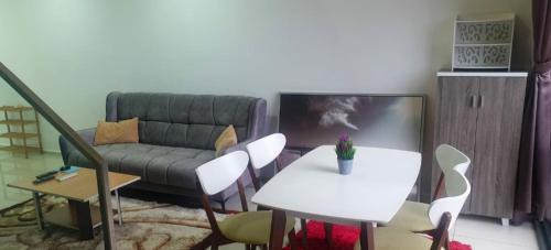 Cheras Apartamento | MLH Designer Duplex Suite @ EkoCheras