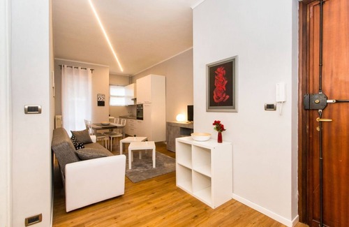 Parella Apartamento | MM Pozzo Strada Terrace Apartment