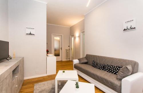 Parella Apartamento | MM Pozzo Strada Terrace Apartment